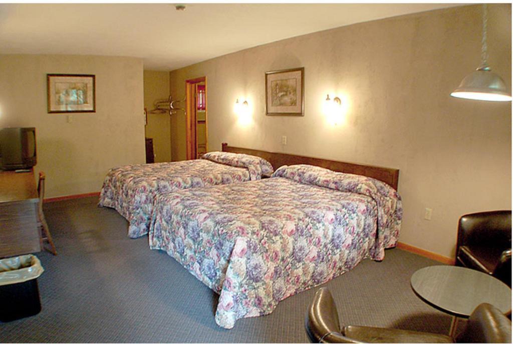 Fran Cove Motel Lake George Quarto foto
