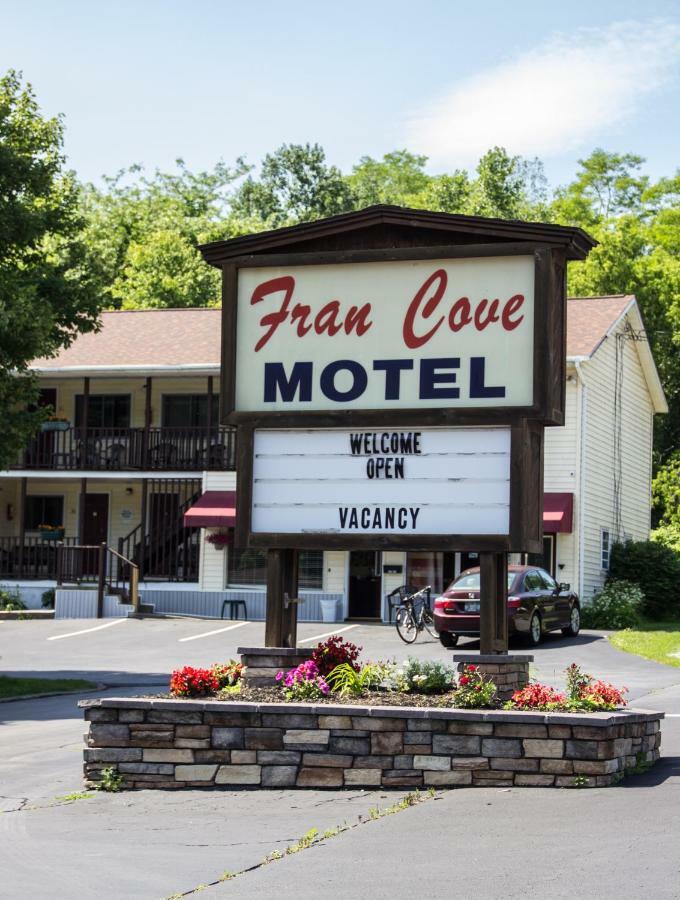 Fran Cove Motel Lake George Exterior foto