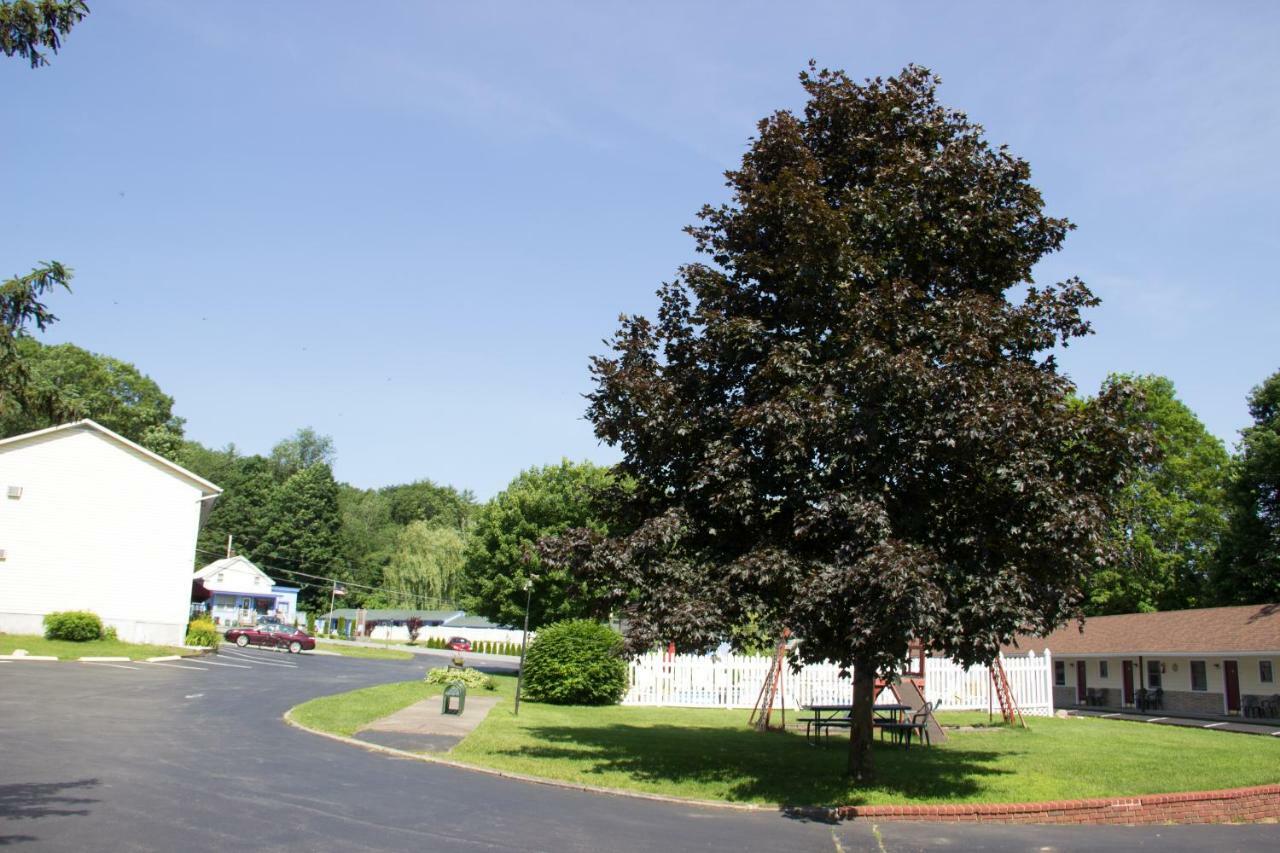Fran Cove Motel Lake George Exterior foto